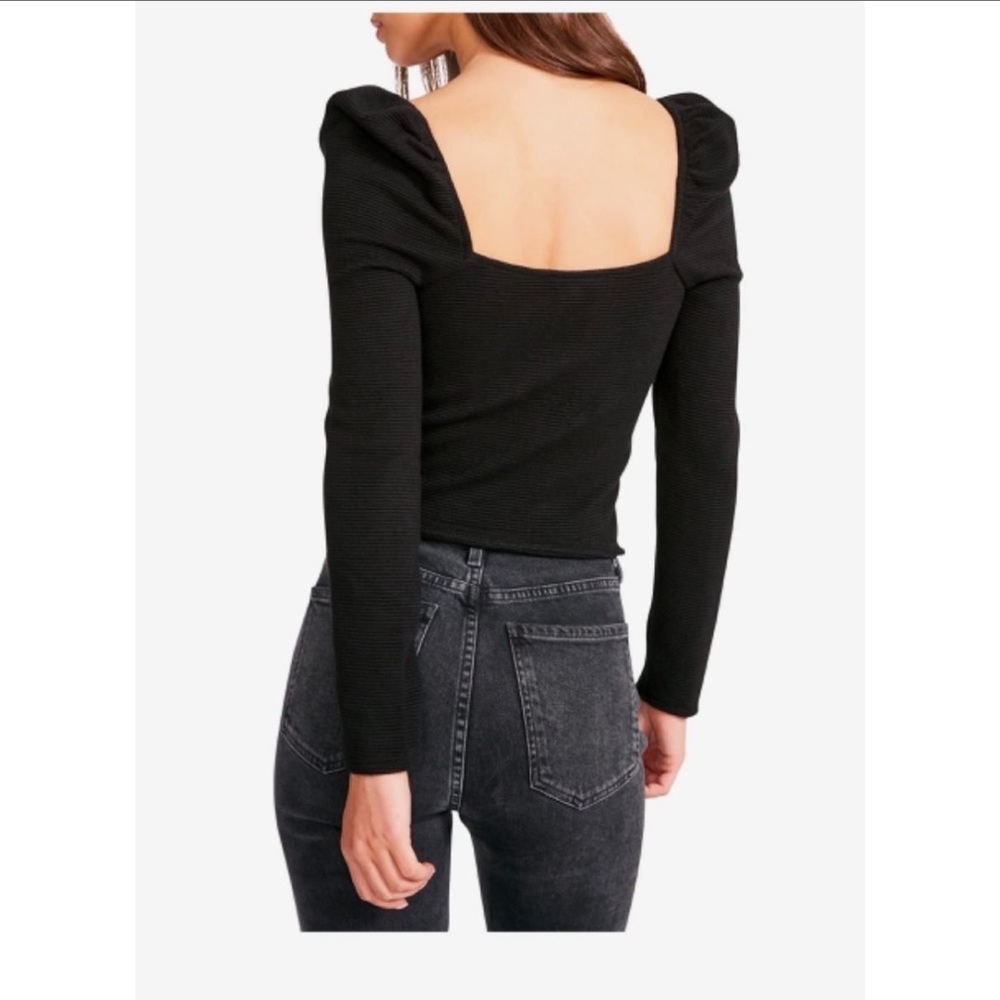 BB Dakota by Steve Madden Signal Boost Top - Picture 2 of 5